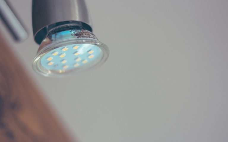 Une enseigne lumineuse LED pour sublimée votre commerce