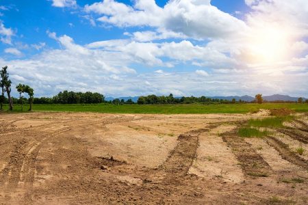 Pourquoi passer par le constructeur pour son terrain à bâtir ?